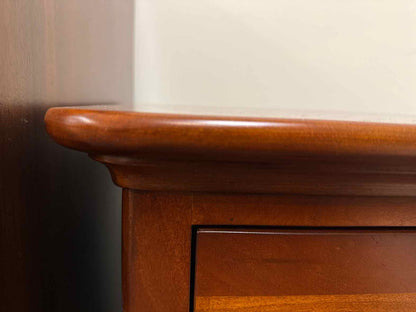 Kincaid Pair of 'Park' Cherry Nightstands