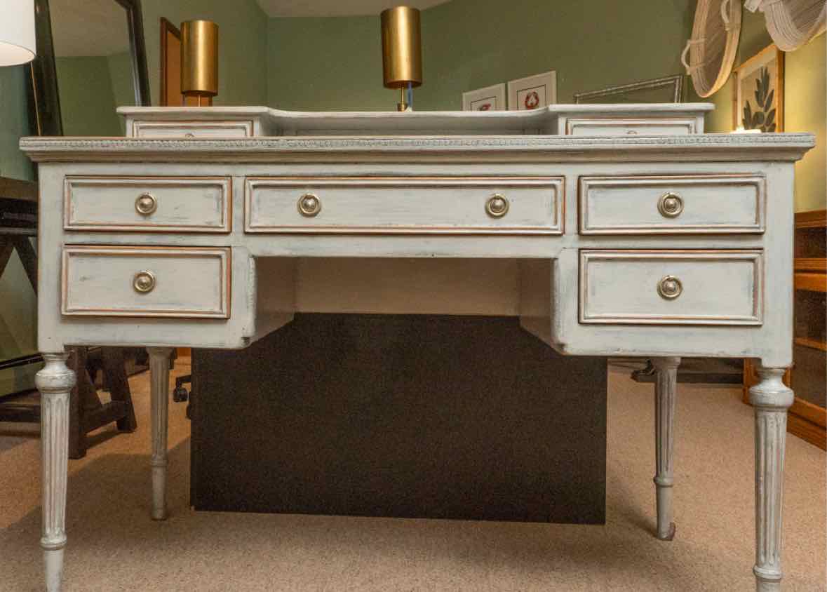 Distressed Grey Finish 7 Drawer Writing Desk With Reeded Legs