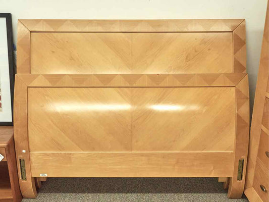 Poplar Wood Queen Sleigh  Bed