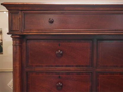 Thomasville Mahogany Finish Empire Style 9 Drawer Chest
