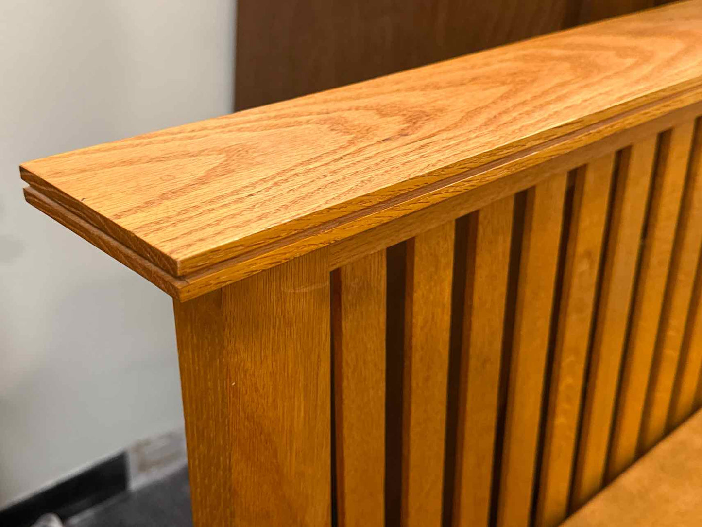 Mission Style Oak Queen Bed