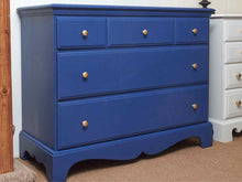 Custom Finish 'Encore Blue' 5 Drawer Dresser
