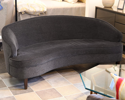 MG+BW Vera Oval Sofa