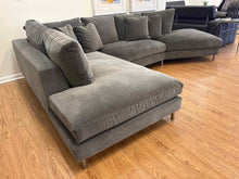 Room & Board 'Metro' 2-Piece Sectional