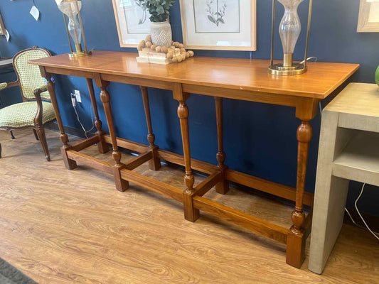 Vaughan Benz Colonial Console