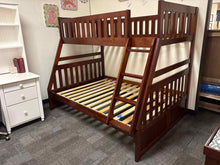 'Belisar' Twin Over Full Bunkbed in Dark Cherry