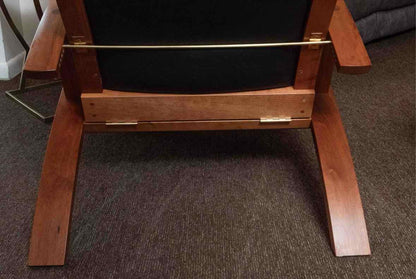 Thomas Moser Cherry Frame Black LeatherCushion   Recliner & Ottoman
