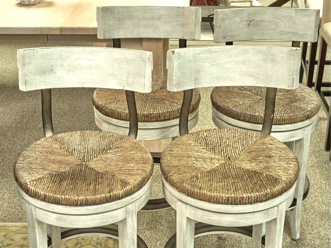 Set of 4 Rustic white  Merrick Swivel Counter Stools