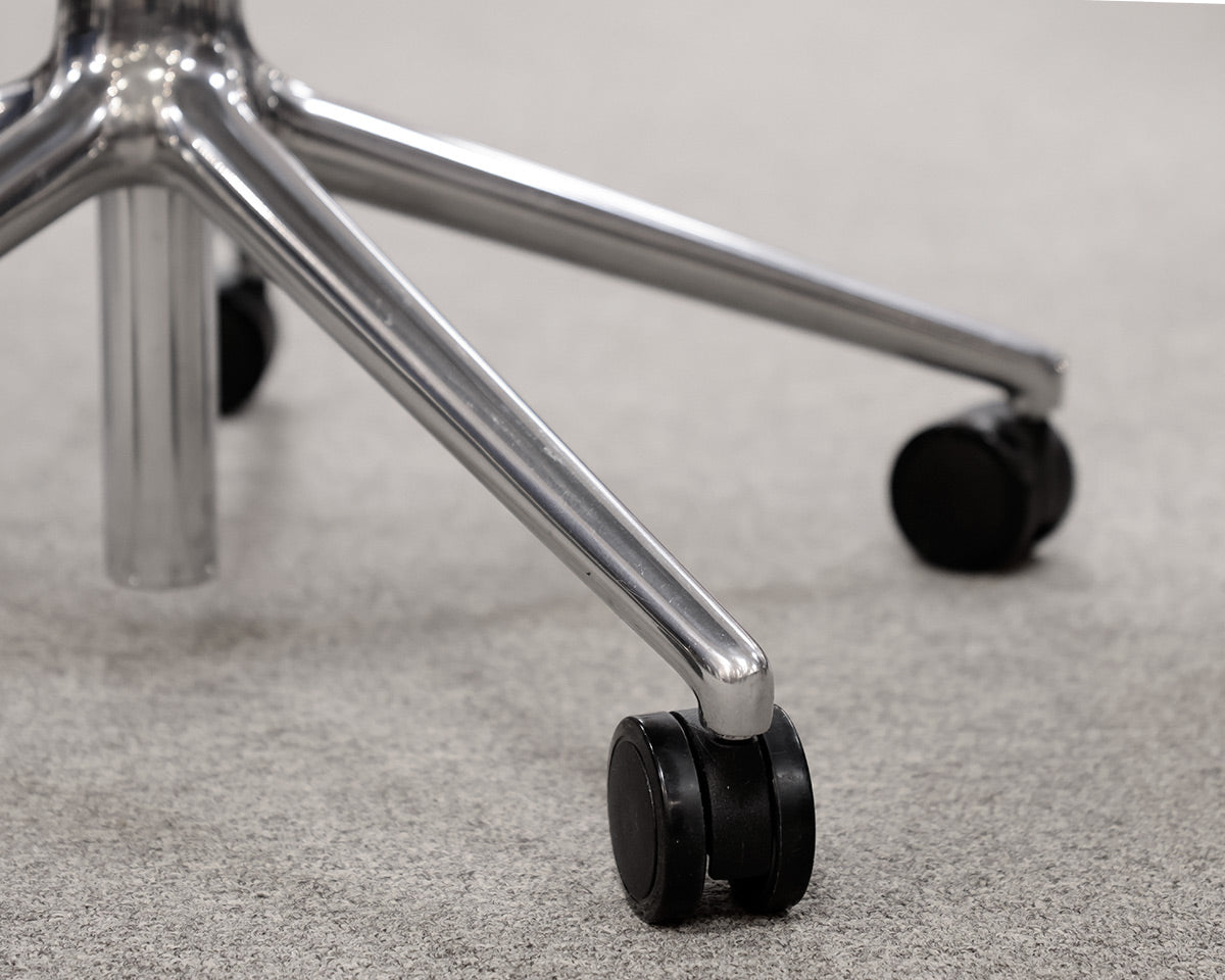 Normann Copenhagen's Hyg Swivel Desk Chair