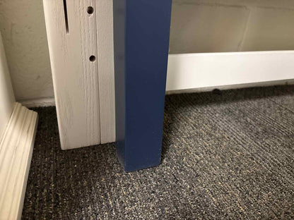 Newport Cottages 'Max' Full Bed in Dark Blue
