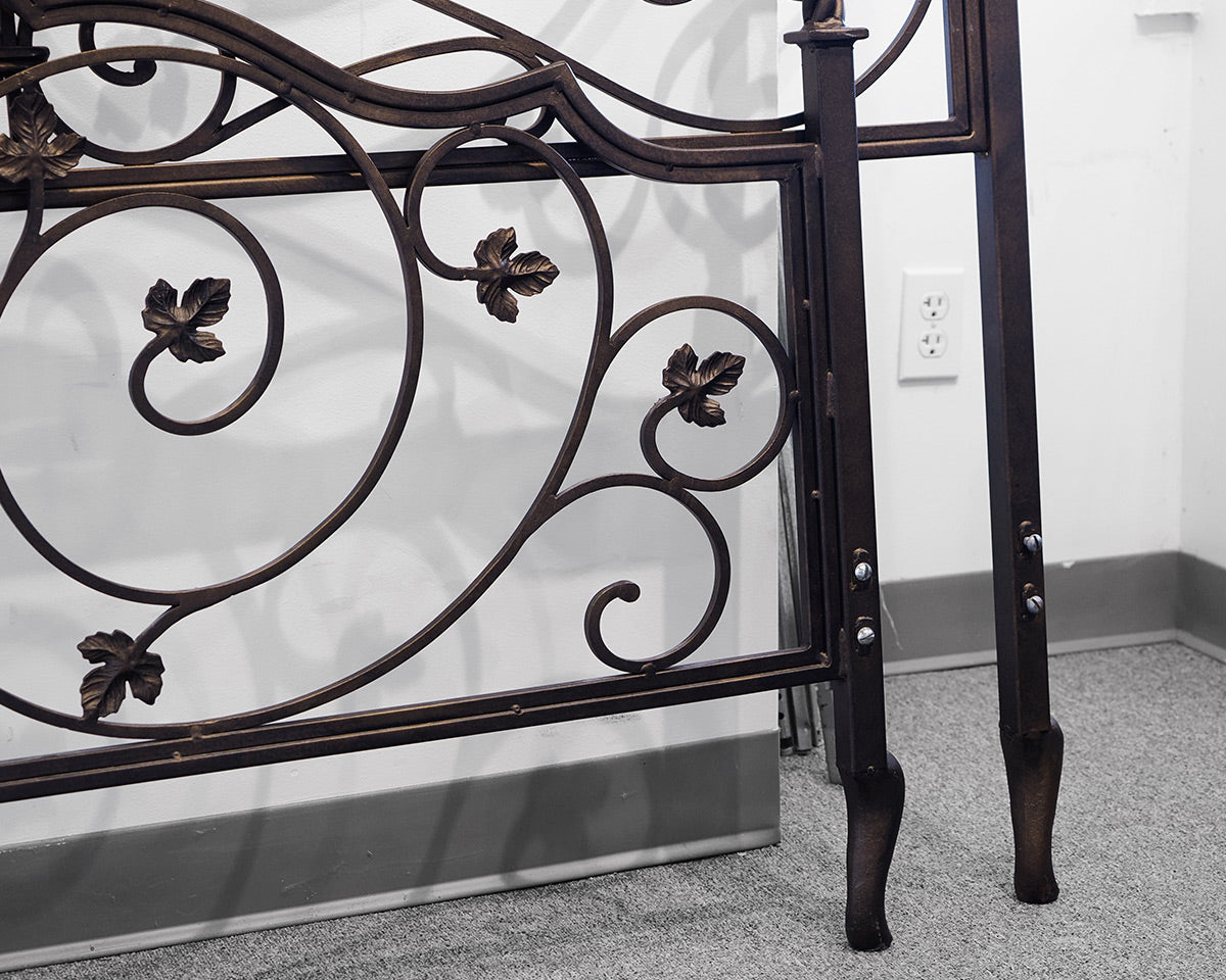 Iron Canopy Queen Bed