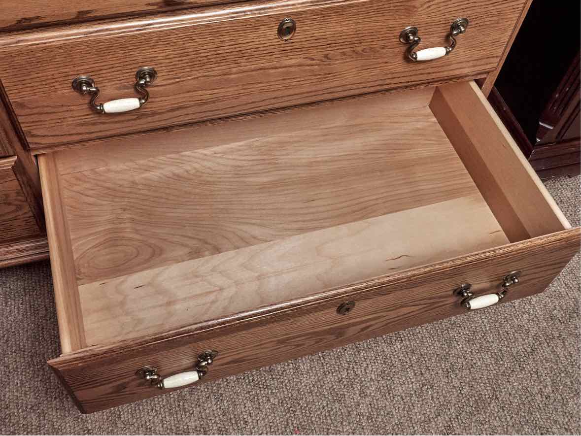 Jamestown Sterling Oak 7 Drawer Dresser with Pediment Mirror