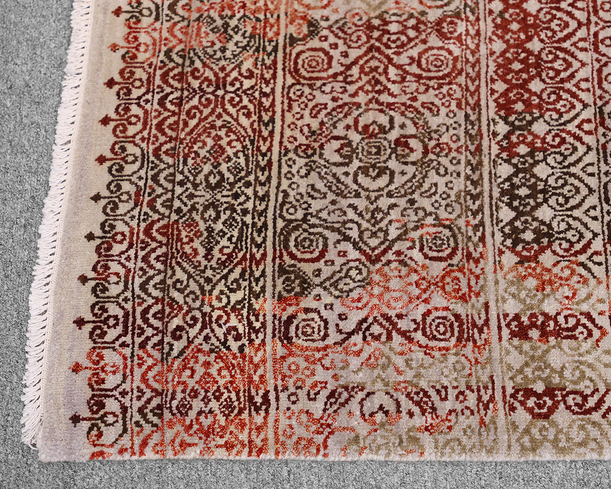 8.5x10' Indian Handknotted Rug