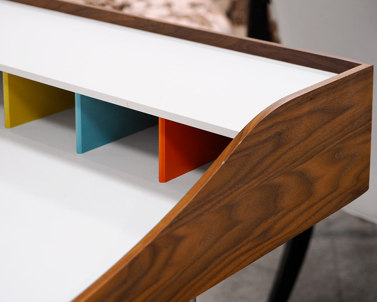 Herman Miller 'Nelson Swag' Desk