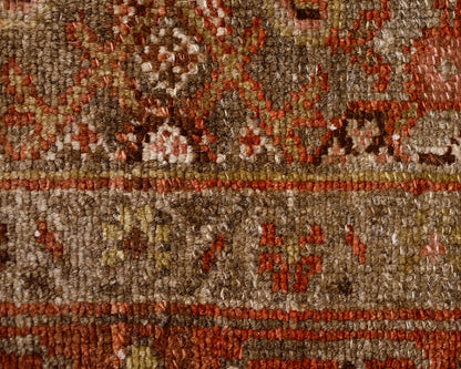 Steven King Traditional Rug