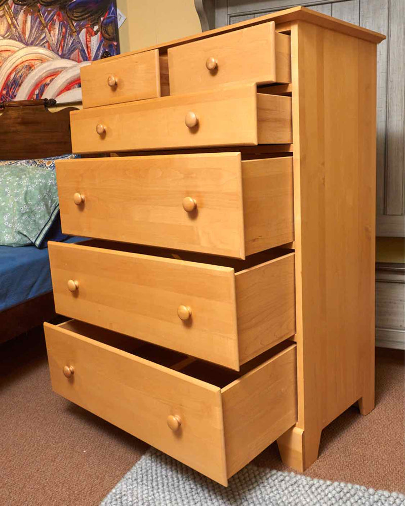 Moosehead Maple 1 Drawer Nightstand with Open Storage Area