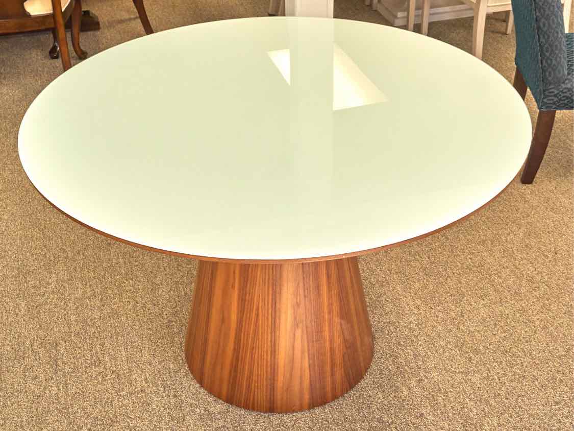 Winston Round Dining Table on Walnut Base with White Lacquer & Clear Glass Top