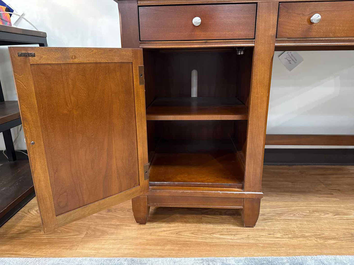 Thomasville 2-Drawer Cherry Desk