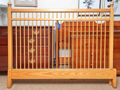 Vermont Tubbs Oak Dowel Queen Bed Includes Siderails & Slat Roll