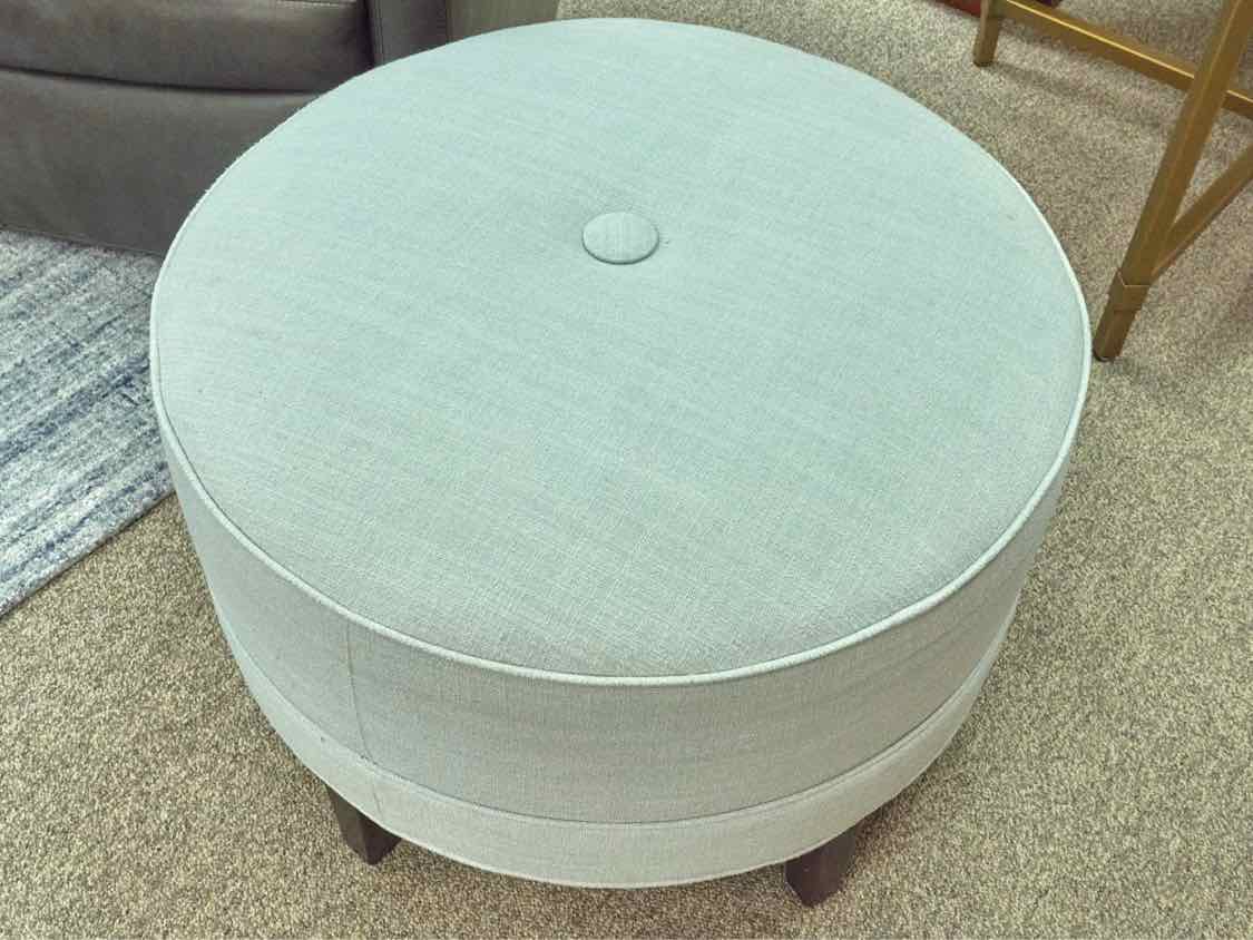 Ethan Allen Nassau Round Ottoman in Seafoam Linen