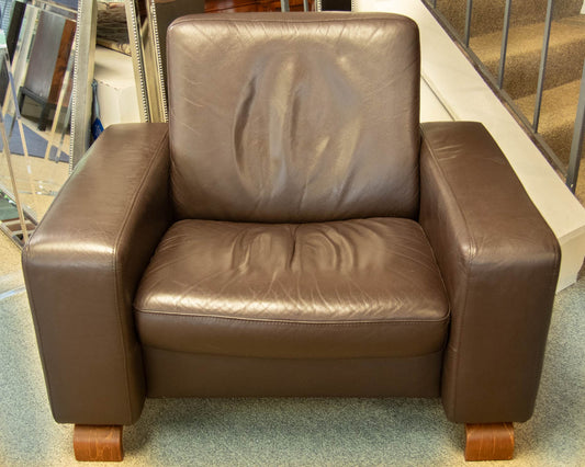 Stressless Track Arm Reclining Chair
