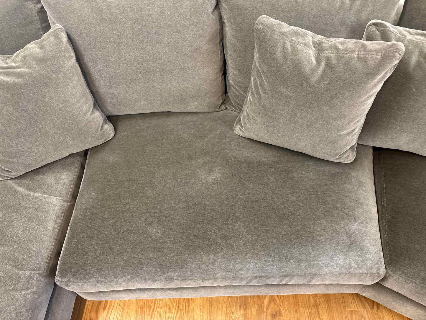 Room & Board 'Metro' 2-Piece Sectional