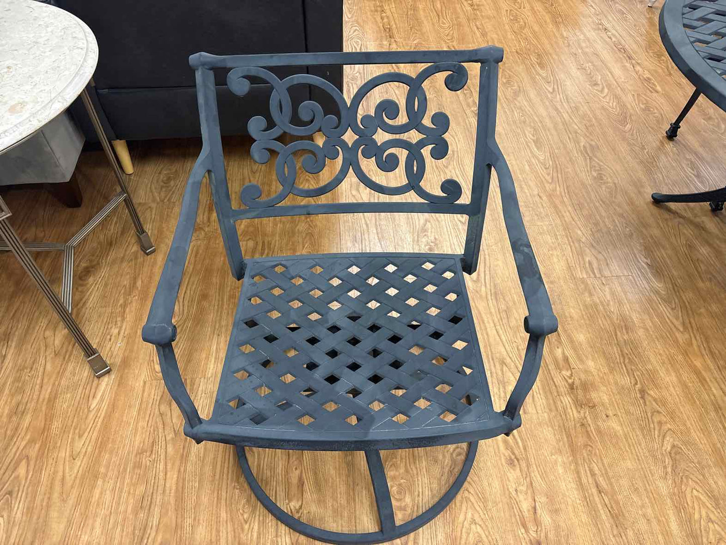 Ballard Design Aluminum Outdoor Dining Set w/ 6 Chairs