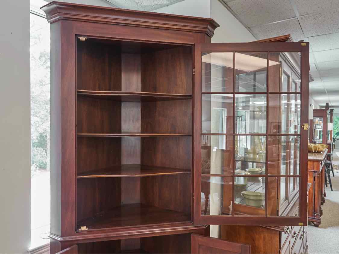 Henkel Harris Cherry Corner Cabinet in Finish '29'