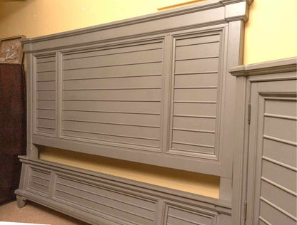 Folio 21 Furniture 'Hilton Head' Shutter In Grey Finish  King Bed