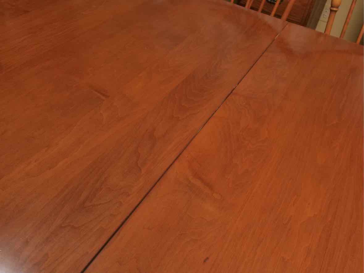 S Bent & Bros. Maple Dining  Table 1 Leaf  & 6  Chair Set
