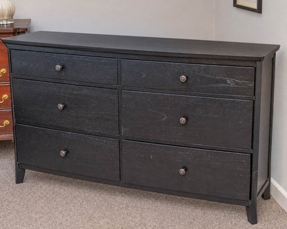 Pottery Barn ' Chloe' 6  Drawer Dresser