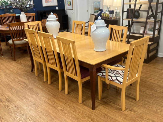 Canadel Two Tone Maple Dining Table w/ 8 Chairs