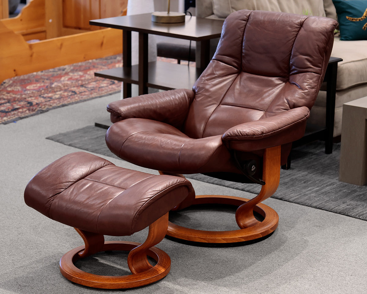 Ekornes Stressless Chair and Ottoman