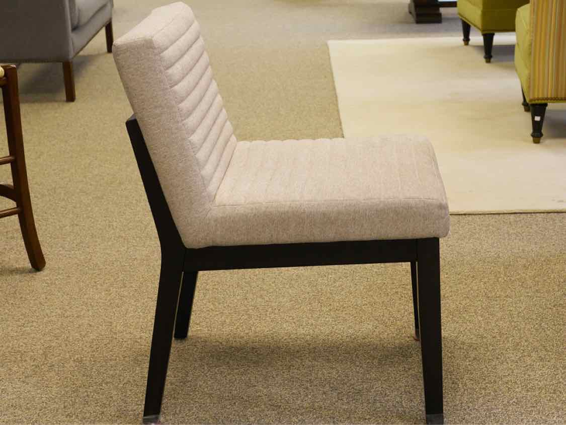 Black Finish Table & 6 Side Chair Set with Light Grey Upholstery