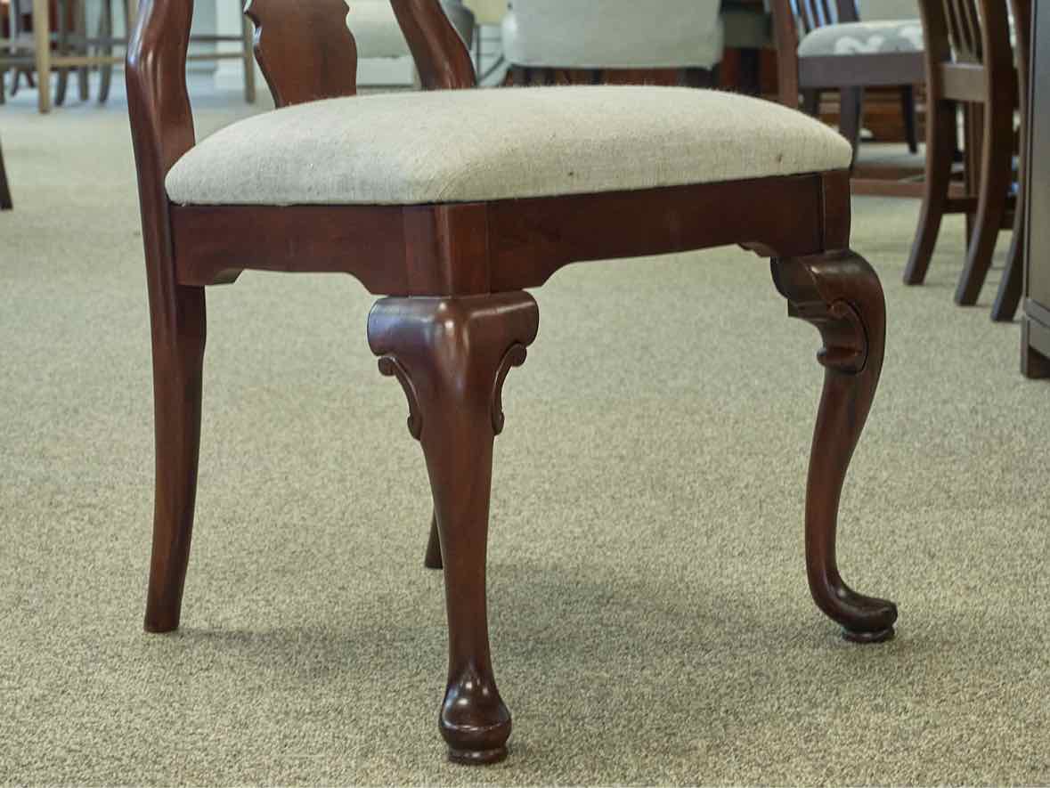 Set of 6 Cherry Queen Ann  Dining Chairs