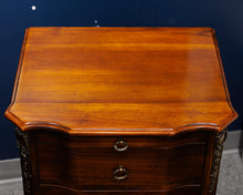 Mahogany Traditional Accent Side Table