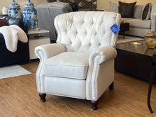 Opulence Home 'Cambridge' Linen Reclliner