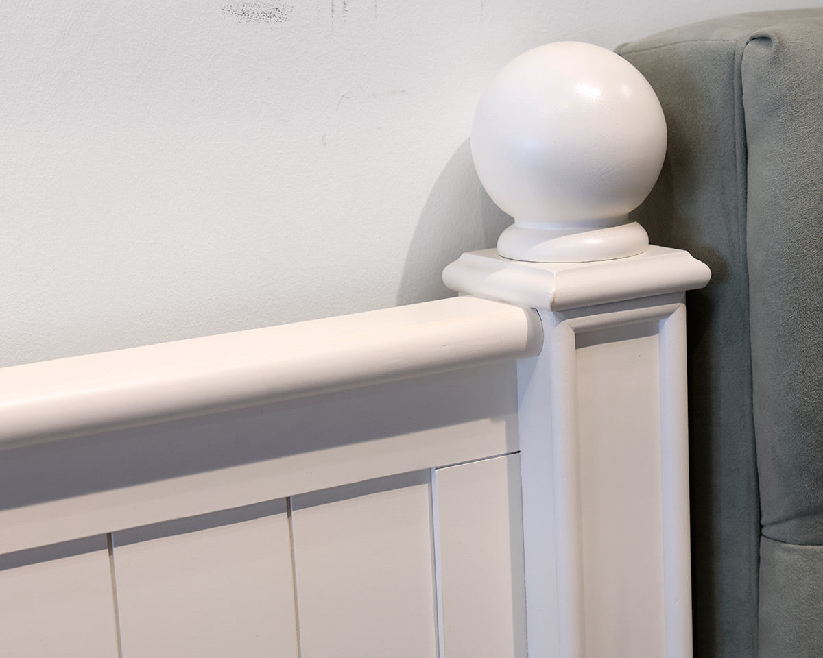 White Cannonball Top Cottage Beadboard King Bed
