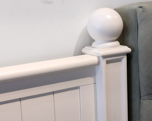 White Cannonball Top Cottage Beadboard King Bed