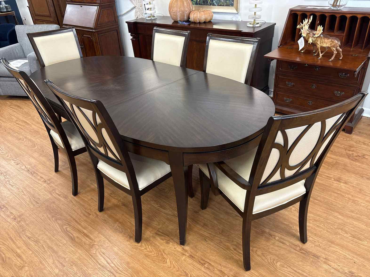 Home Meridian 'Quinton' Table w/ 6 'Quinton' Dining Chairs