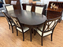 Home Meridian 'Quinton' Table w/ 6 'Quinton' Dining Chairs