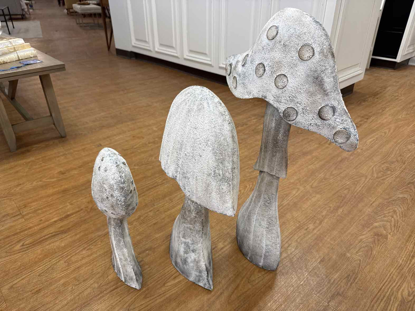 Set of 3 Rustic Metal Mushrooms