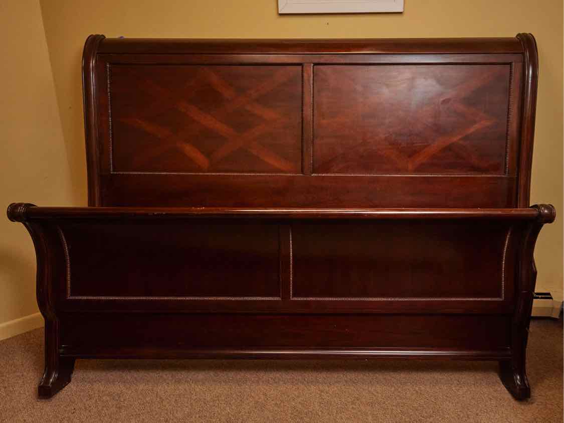 Bassett King Sleigh Bed in Dark Stain Finish