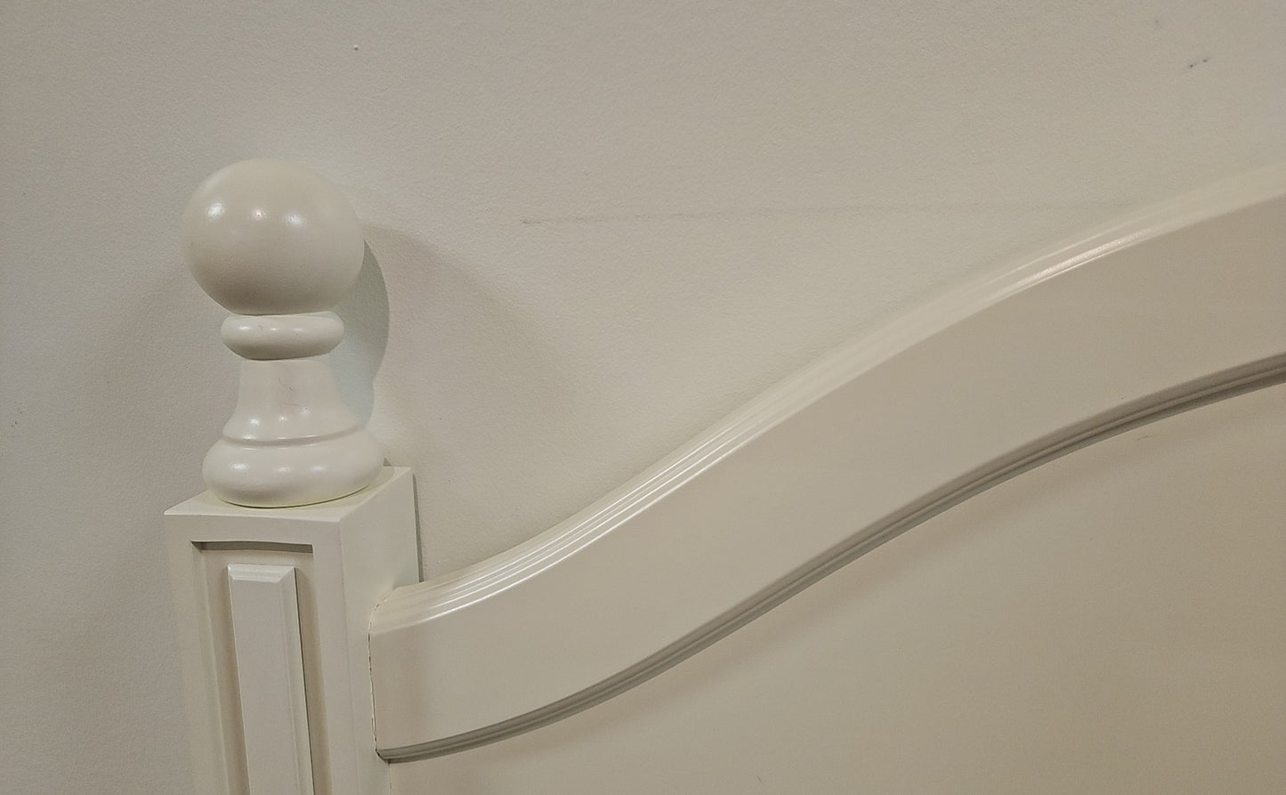 Pottery Barn Ivory Twin Bed