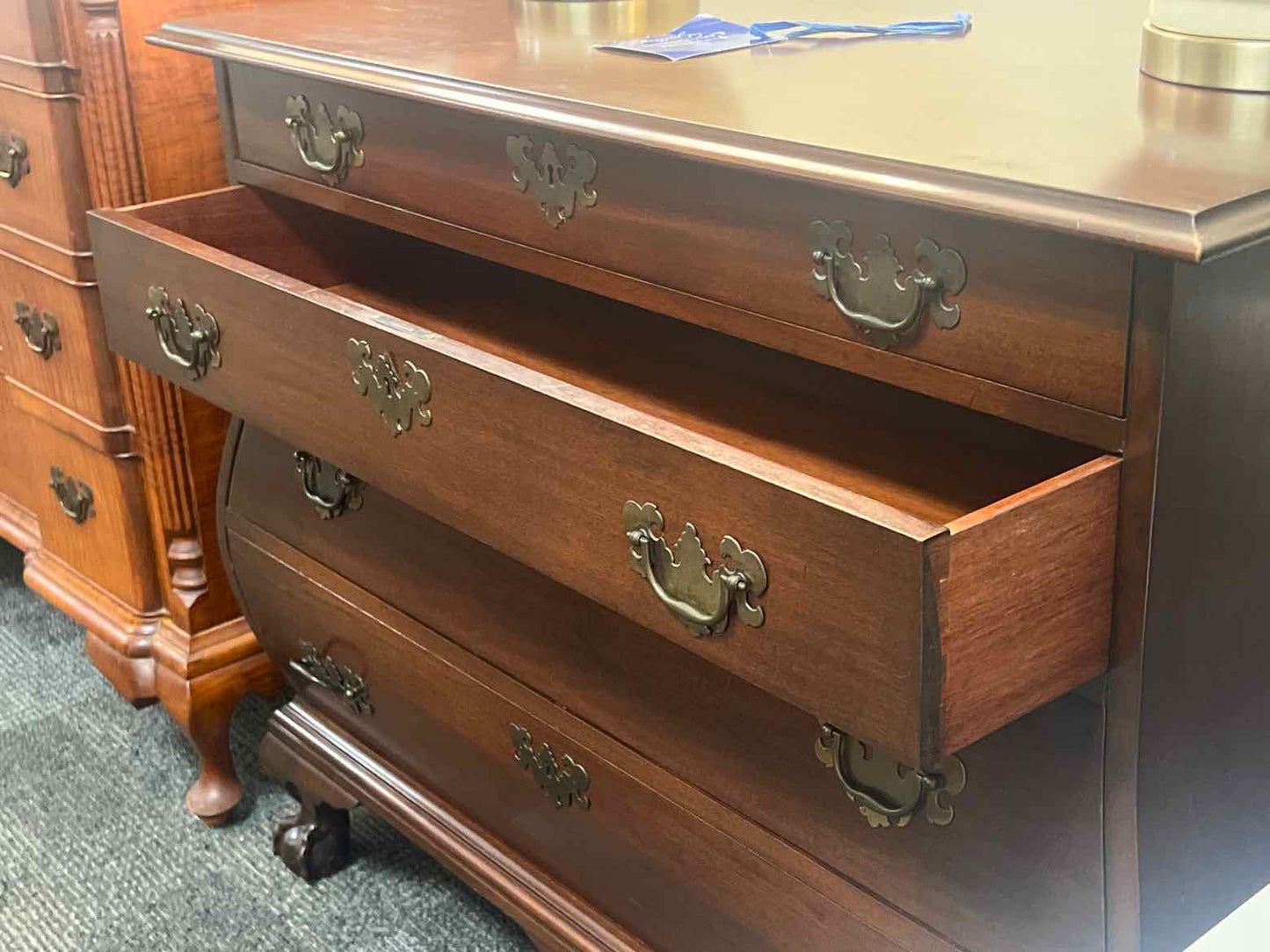 Colonial Manufacturing Co. Vintage Mahogany 4-Drawer Bombay Chest