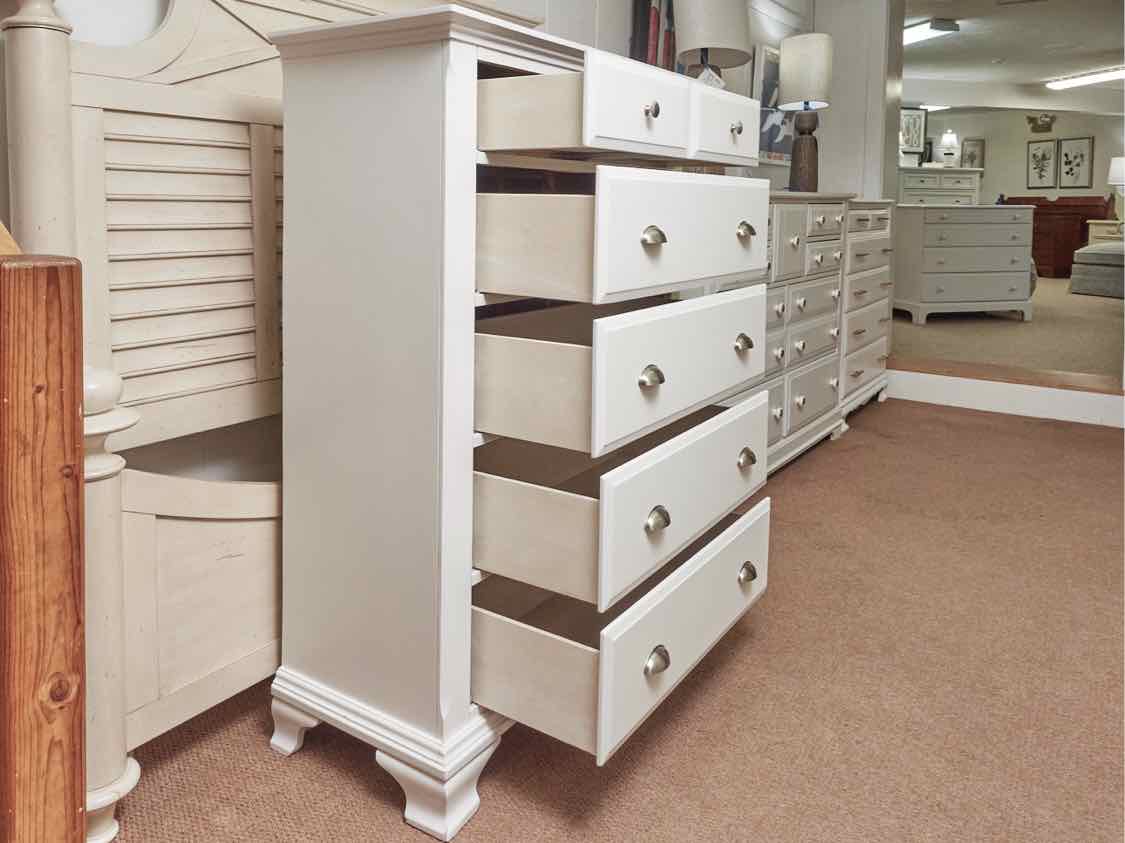 Off White Finsh 5 Drawer Chrome Hardware Chest