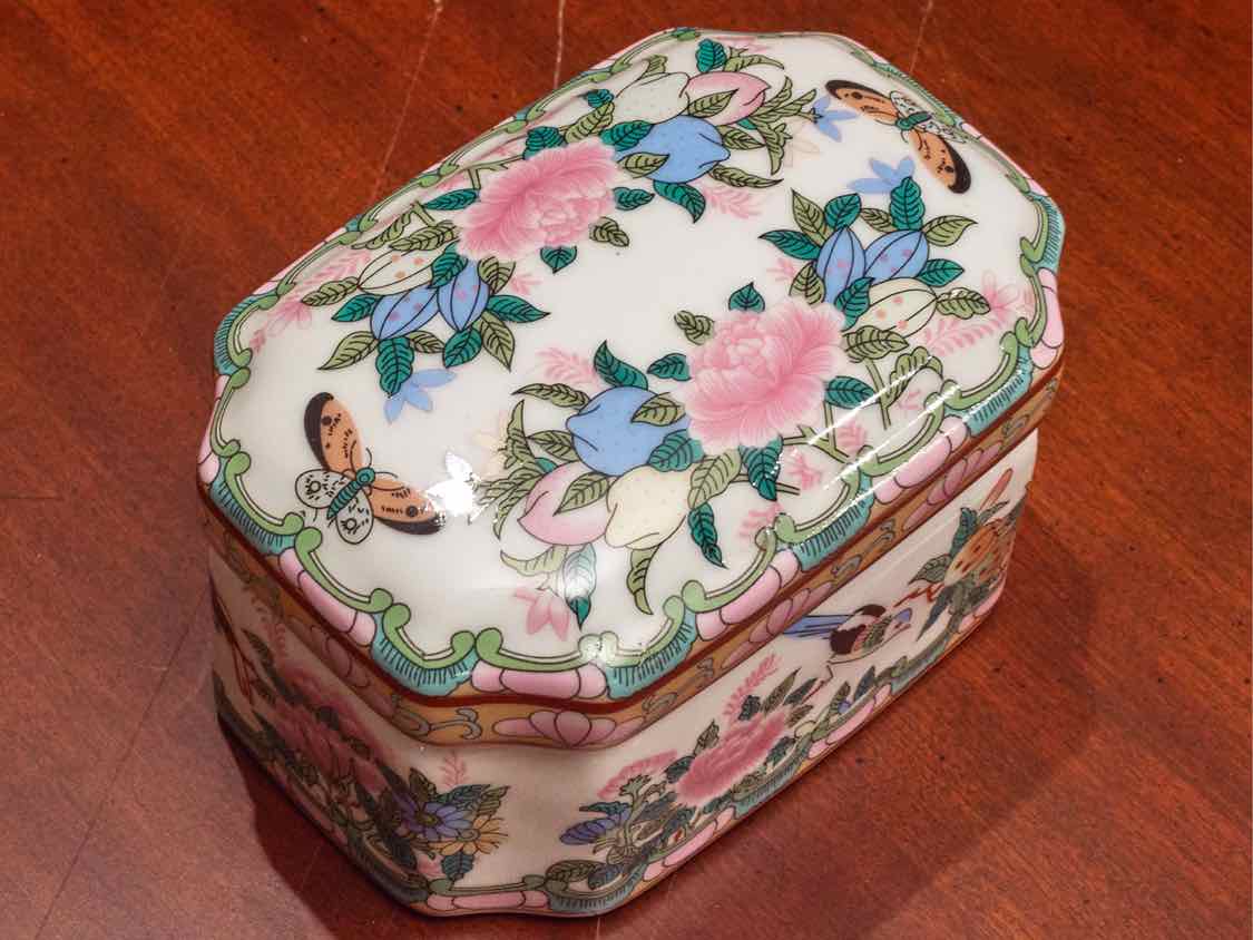 Rose Medallion Porcelain Box