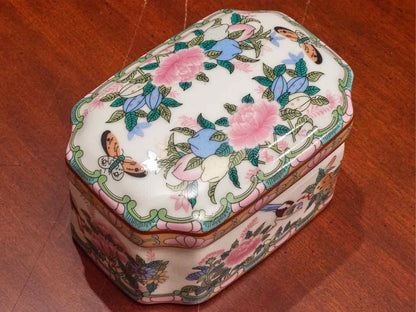 Rose Medallion Porcelain Box
