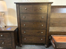 Liberty Furniture 5-drawer Dresser