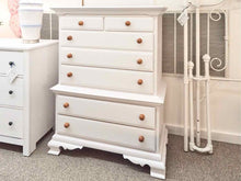 Suger Maple 6 Drawer Chest in White Finish with Natural wood Knobs